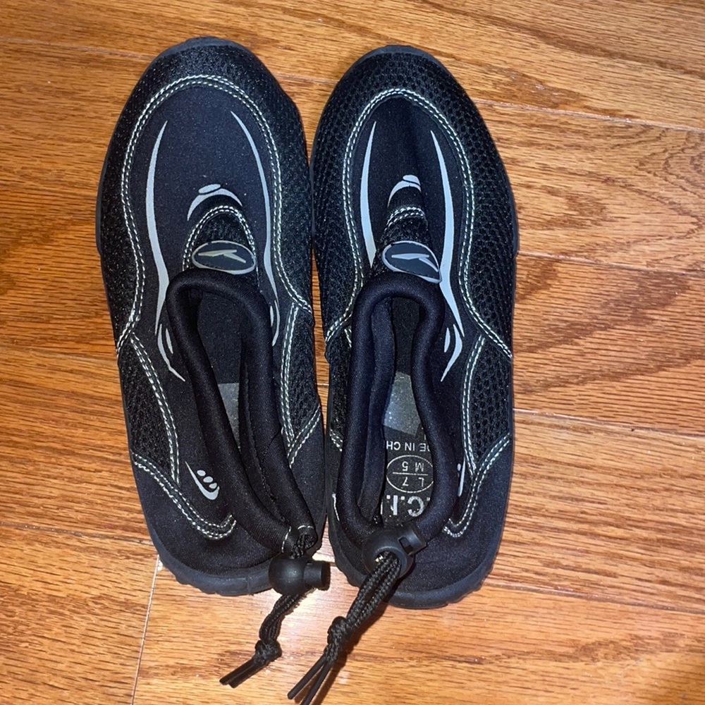 water shoes
